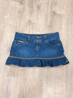 ✨💙 Y2K Denim Ruffle Mini Skirt 💙✨